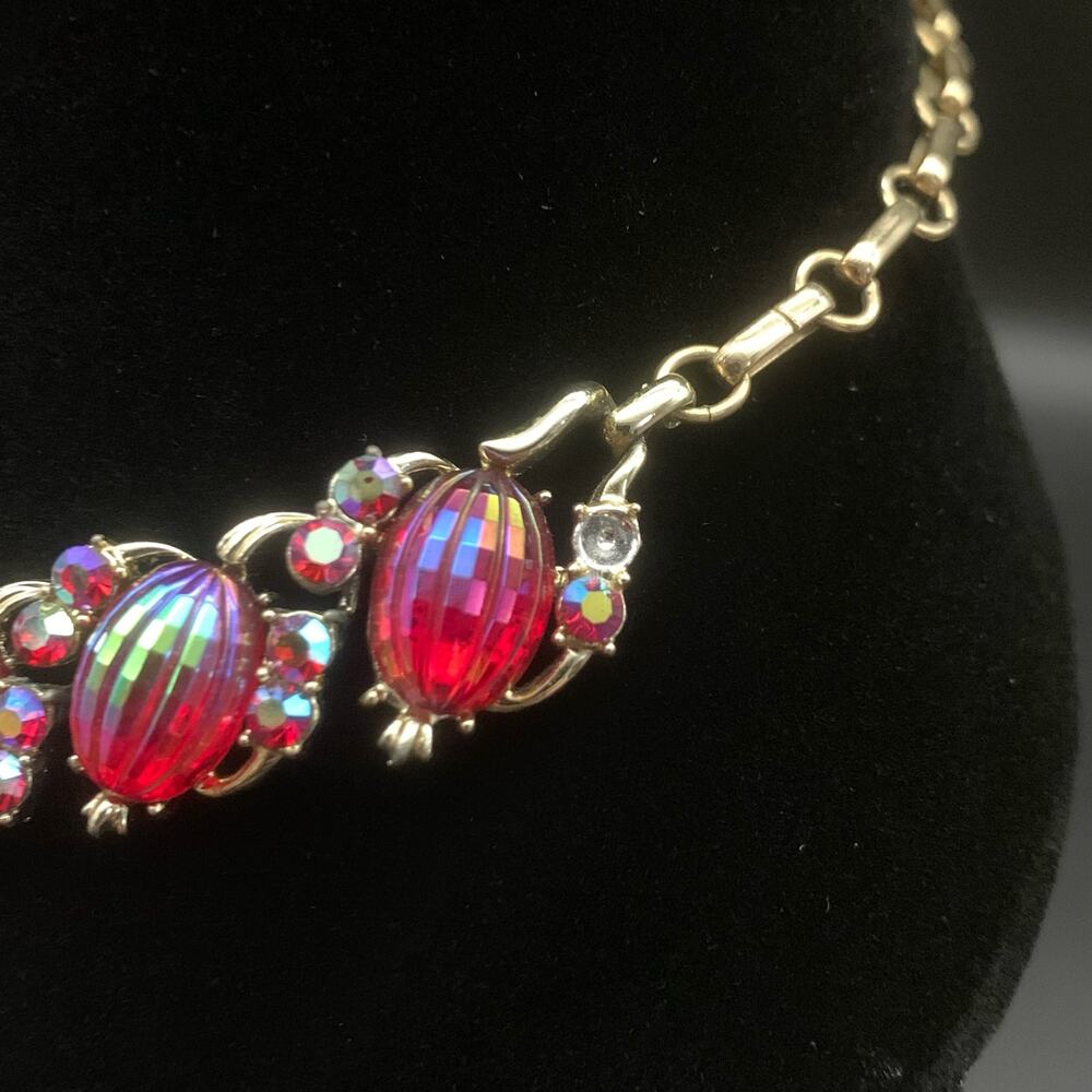 Vintage Signed Coro Melon Red AB Aurora Borealis Iridescent Rhinestone Necklace - Picture 11 of 16